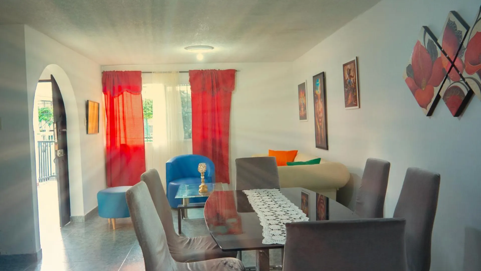 Lovely And Close To Airport, Sea, And Old Town Cartagena Holiday home