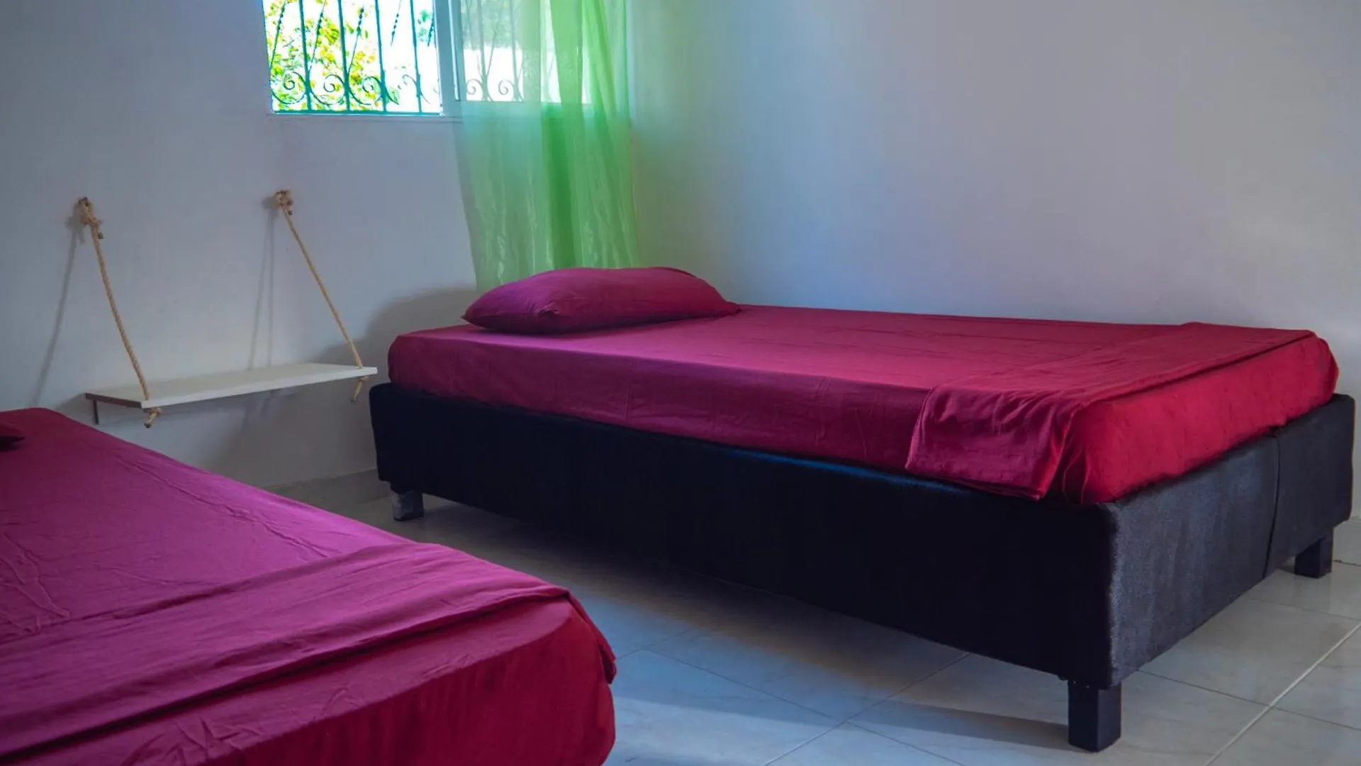 Prázdninový dům Lovely And Close To Airport, Sea, And Old Town Cartagena